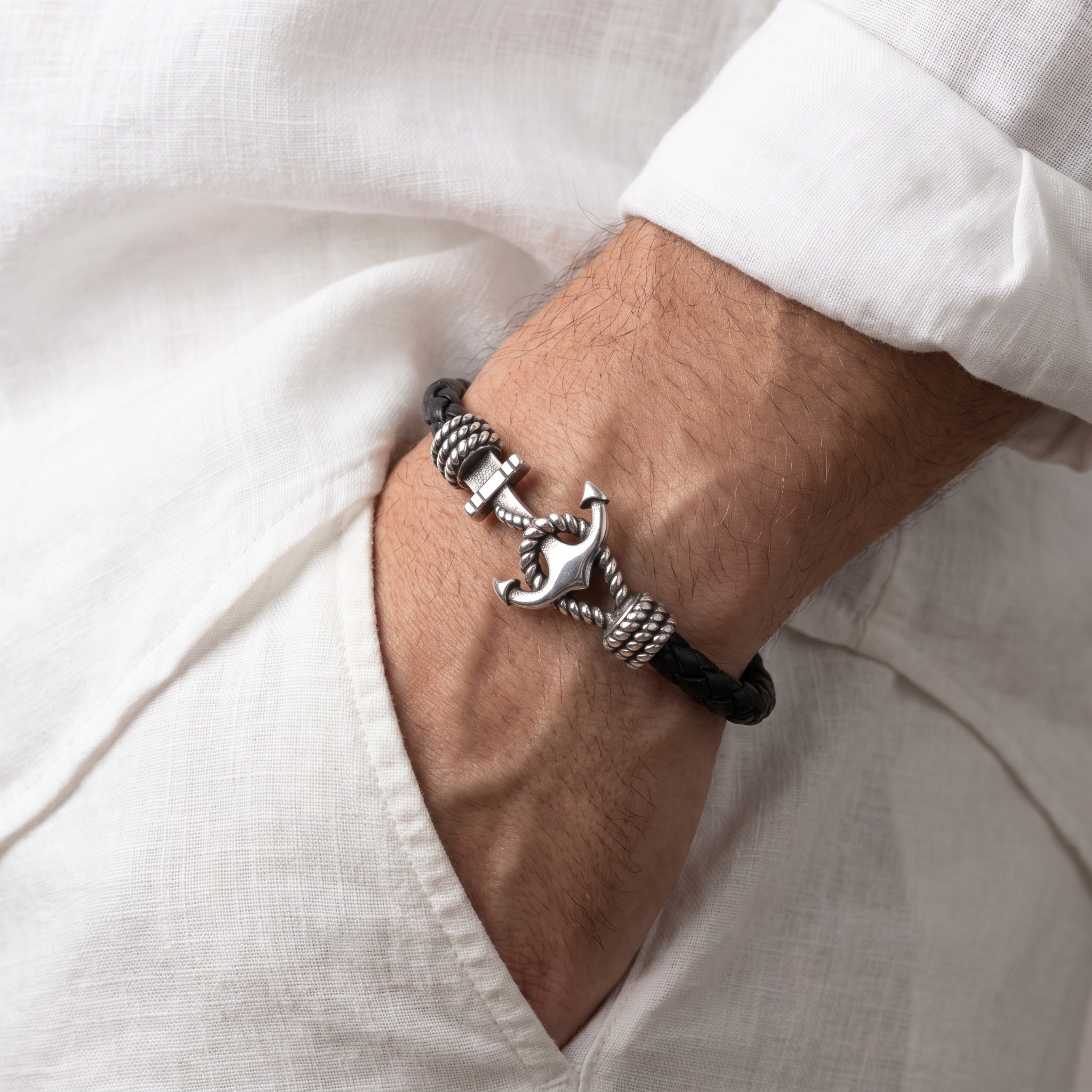 Men’s Personalized Anchor Leather Bracelet
