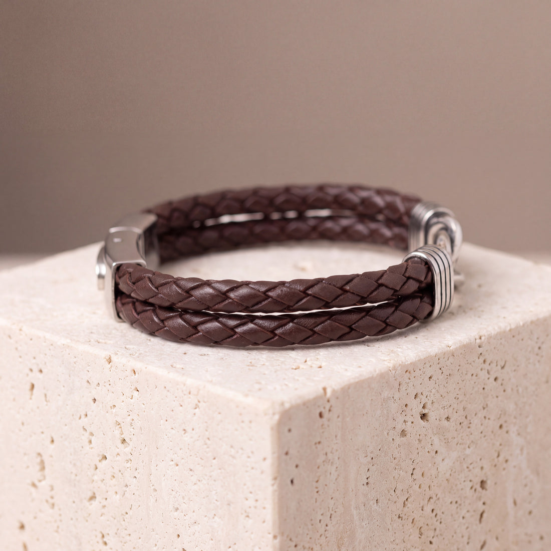 Infinity Knot Leather Bracelet for Men - Brown