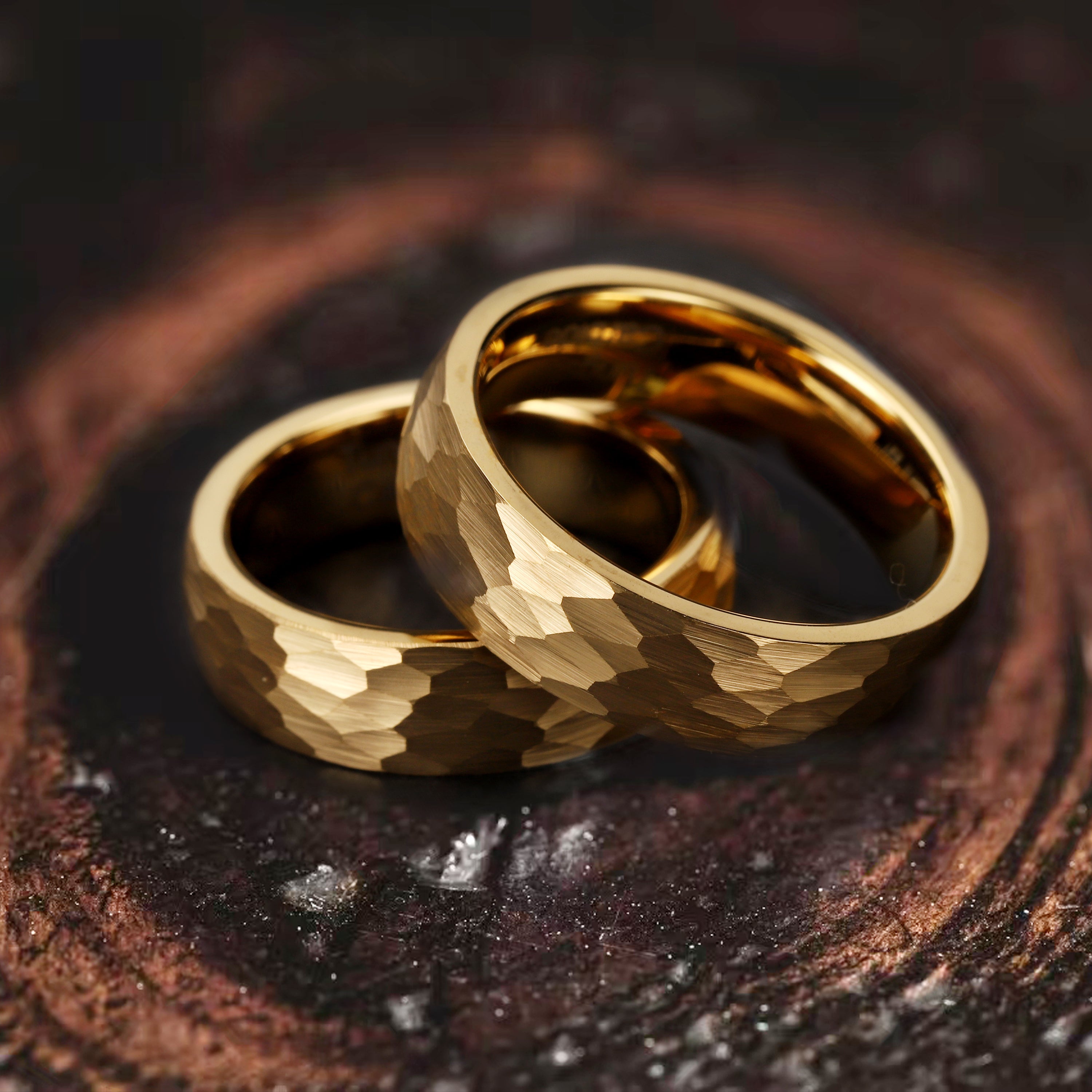 Men's 8mm gold hammered wedding ring showcasing sleek, contemporary design