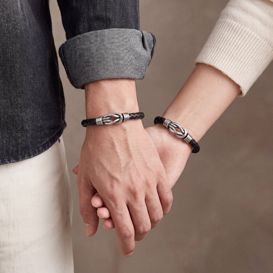 The Eternal Knot — Men's Love Knot Leather Bracelet