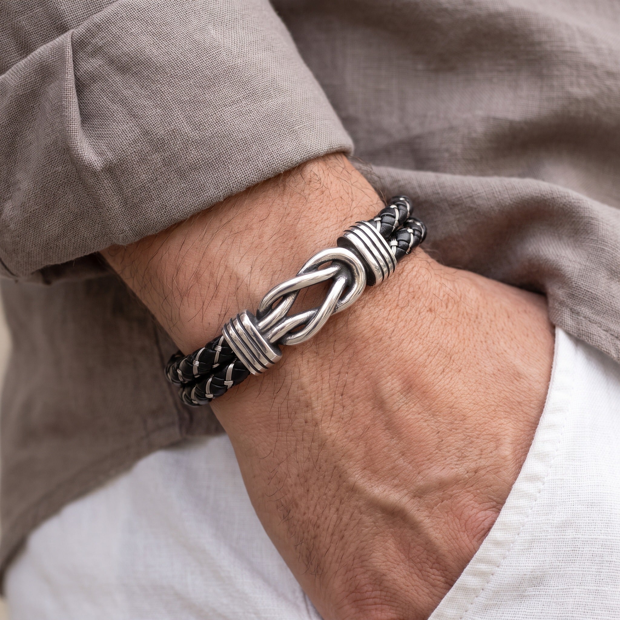 Eternal Knot Leather Bracelet for Men