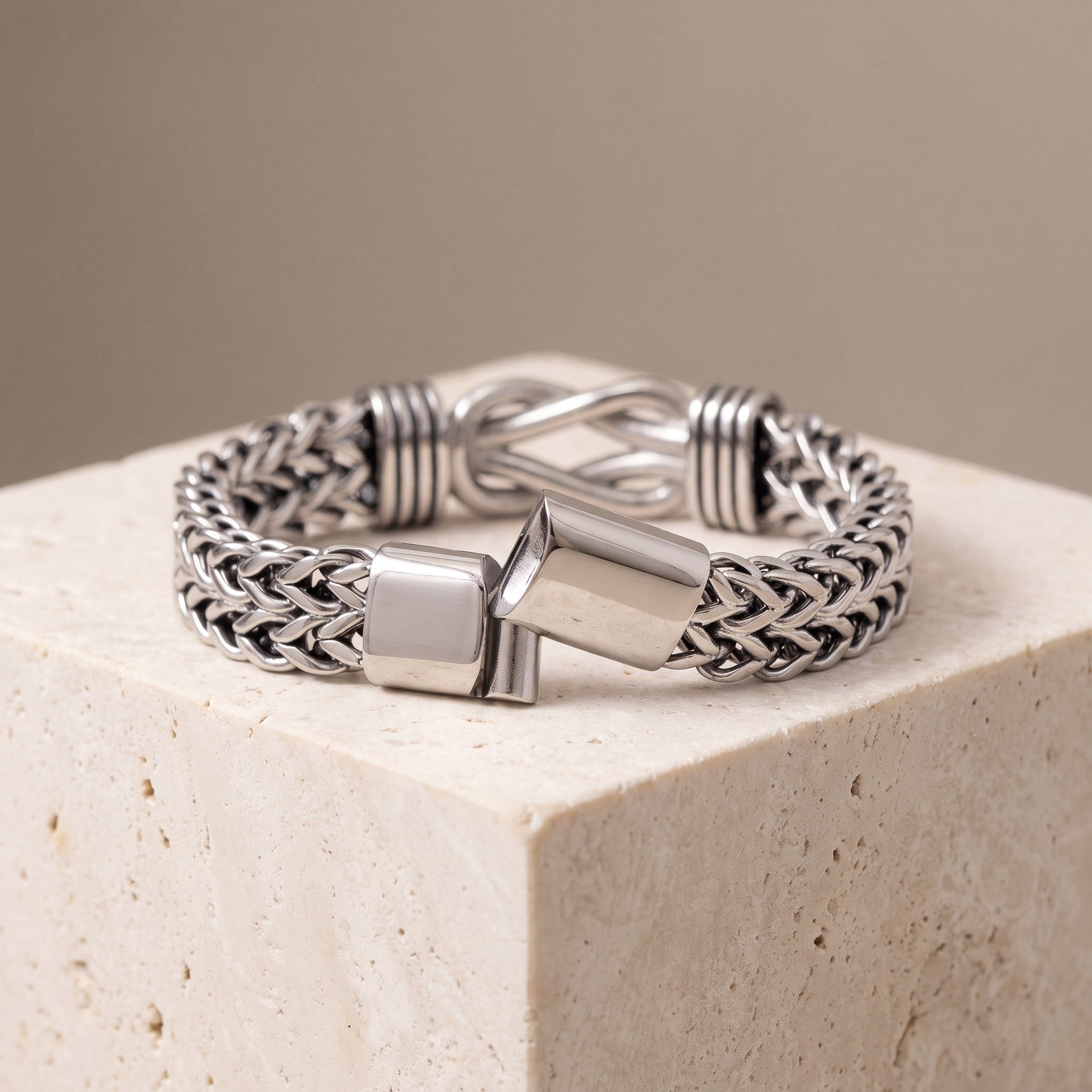Bracelet "nœud marin" en argent pour homme