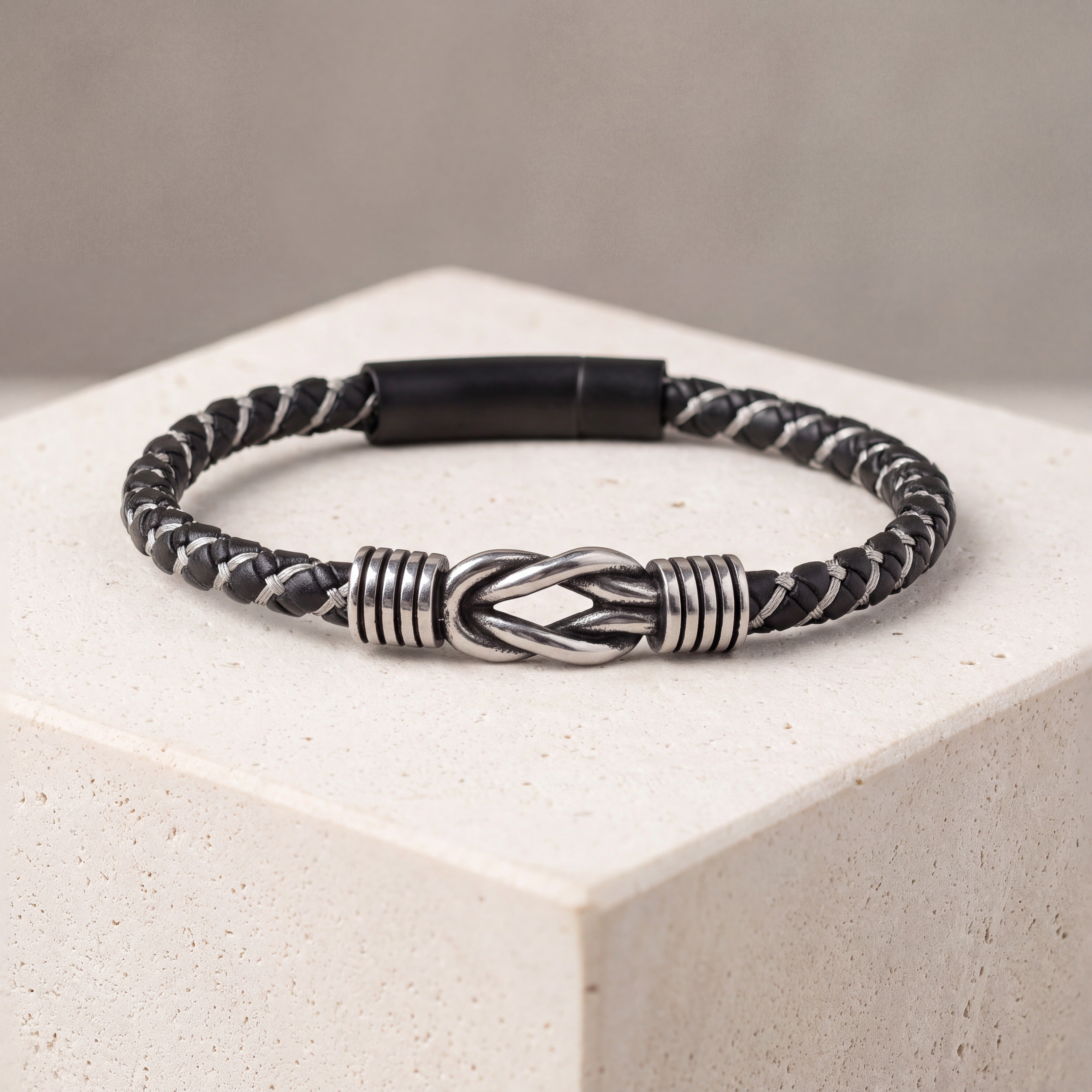 Knoop leren armband - gepersonaliseerde armband voor mannen